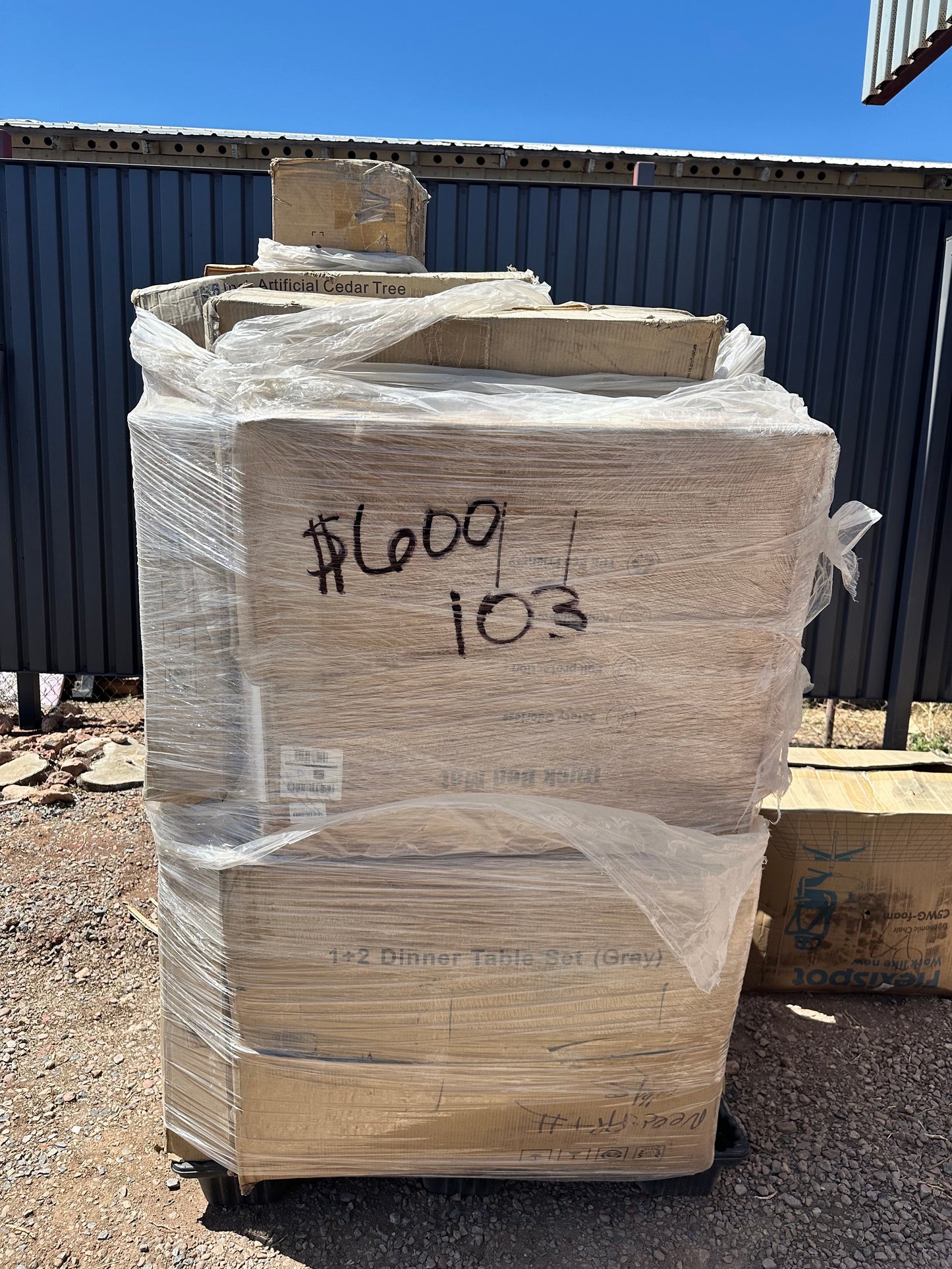 Premium Mixed Furniture Pallet 103