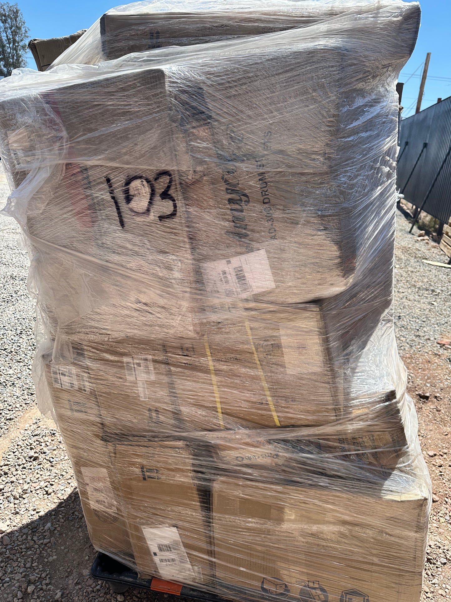 Premium Mixed Furniture Pallet 103